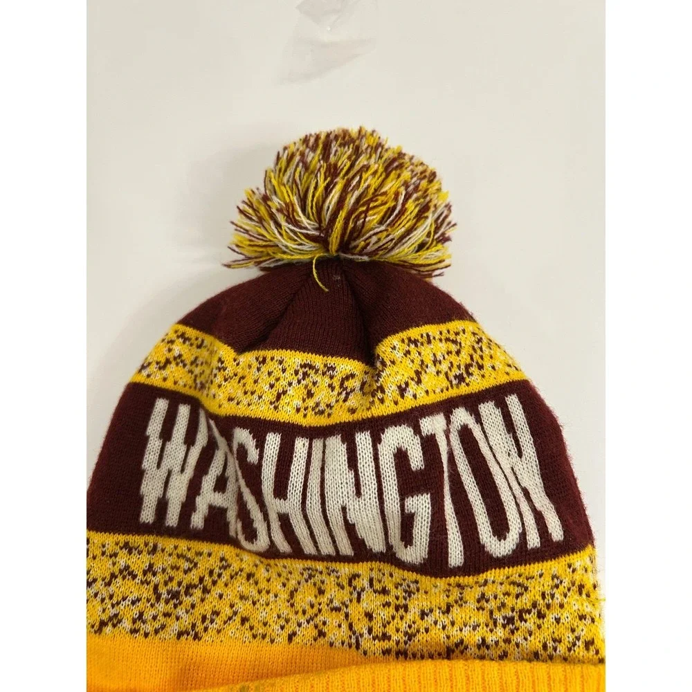 Washington Commanders Beanie Knit Pom Winter NFL Hat Gold With Logo